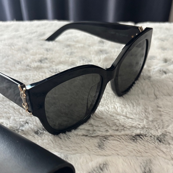 Saint Laurent Accessories - Saint Laurent Black Sunglasses